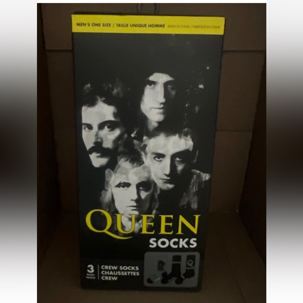 Queen Band Crew Socks 3 pack gift box new